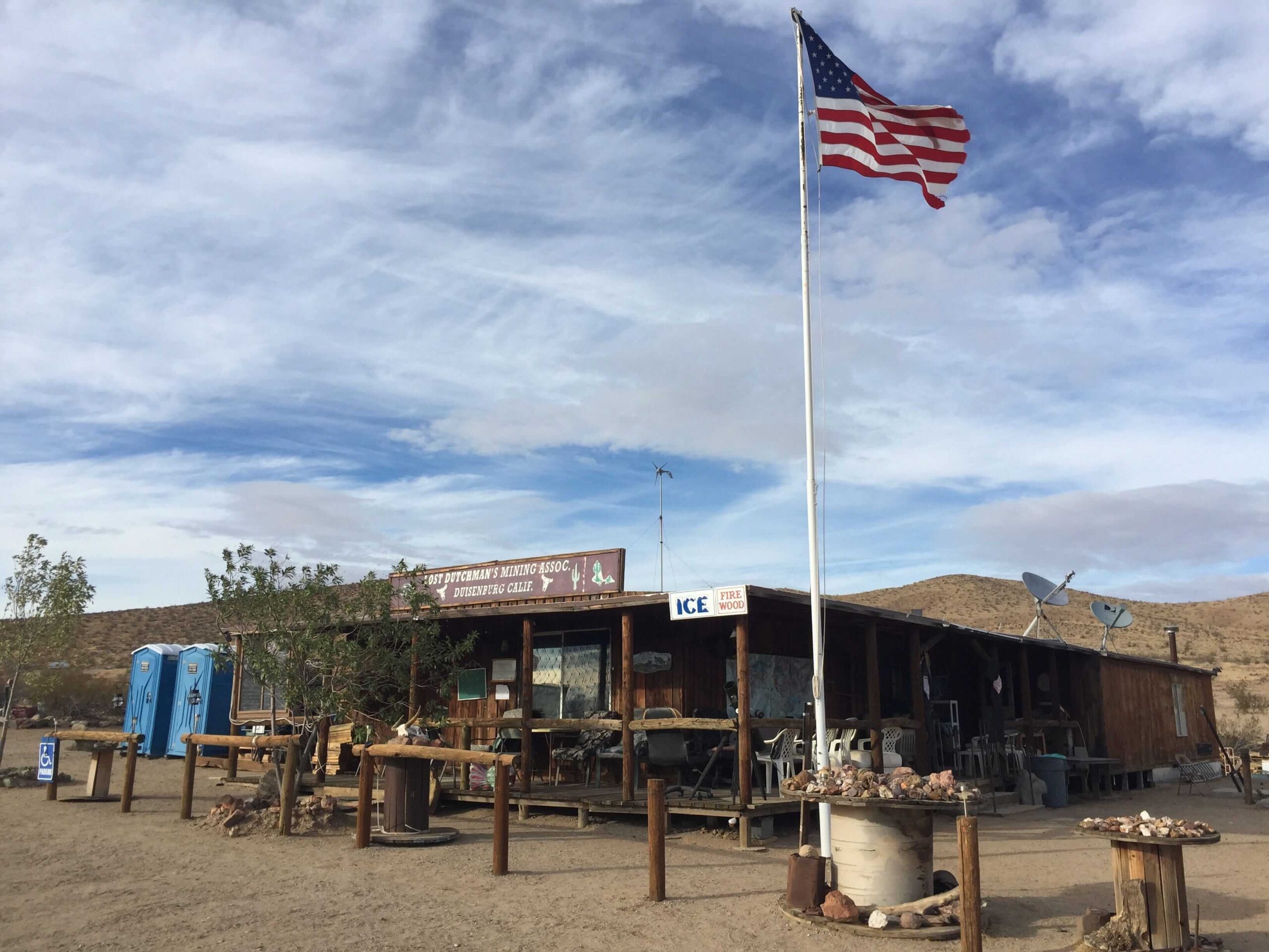 LDMA - Duisenburg Camp lodge building.